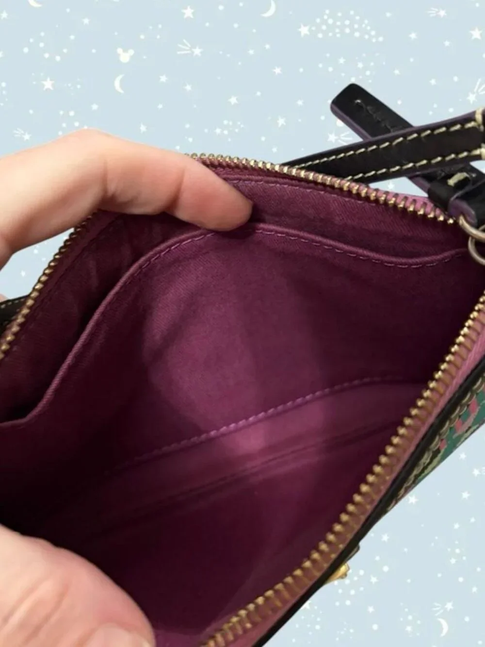 Disney Dooney & Bourke It’s a Small World multicoloured purse